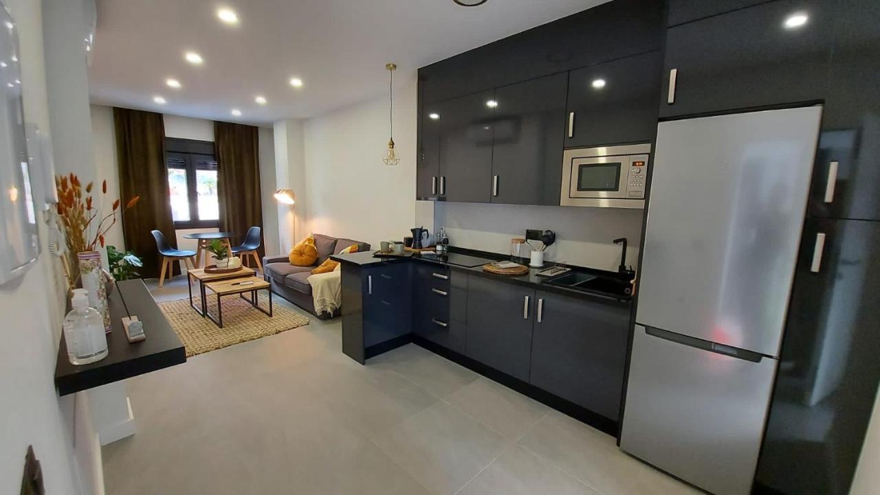 Love Rent4 Malaga City Exterior foto